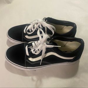 Vans off the wall OLD SKOOL 8US Men=9.5US Women